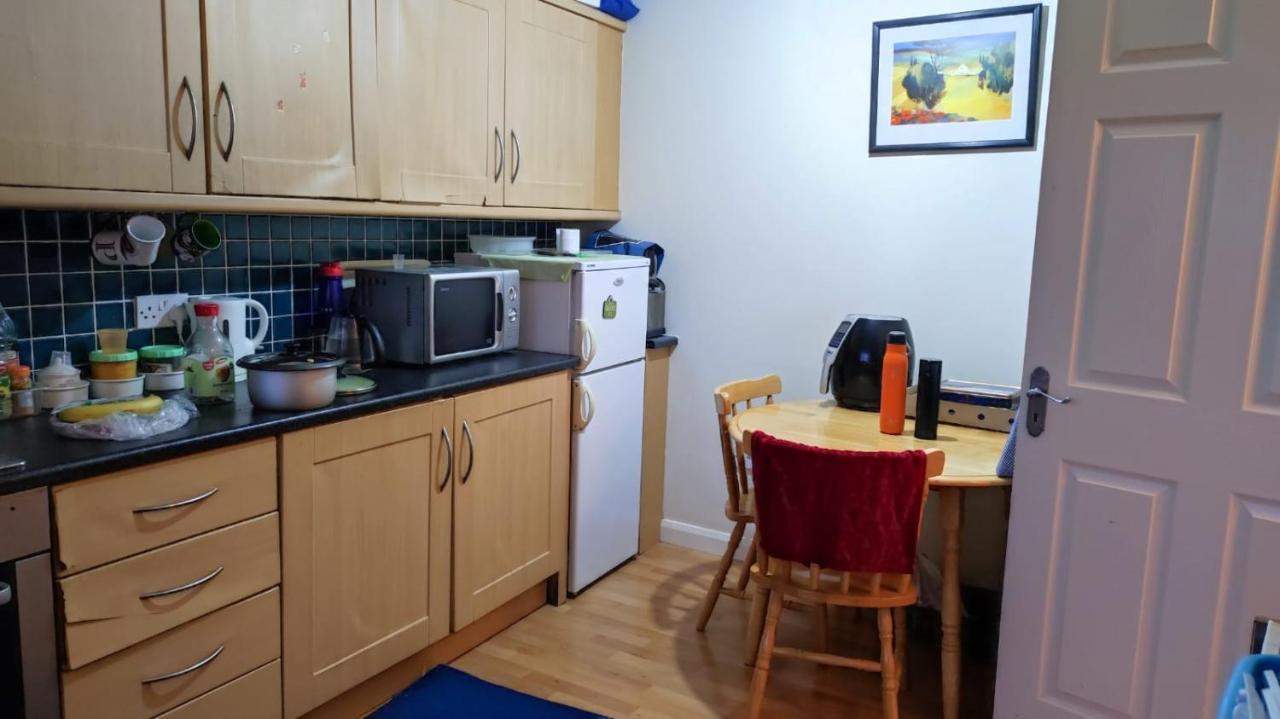 Budget-Friendly Self-Serve Lodging Galway Zewnętrze zdjęcie